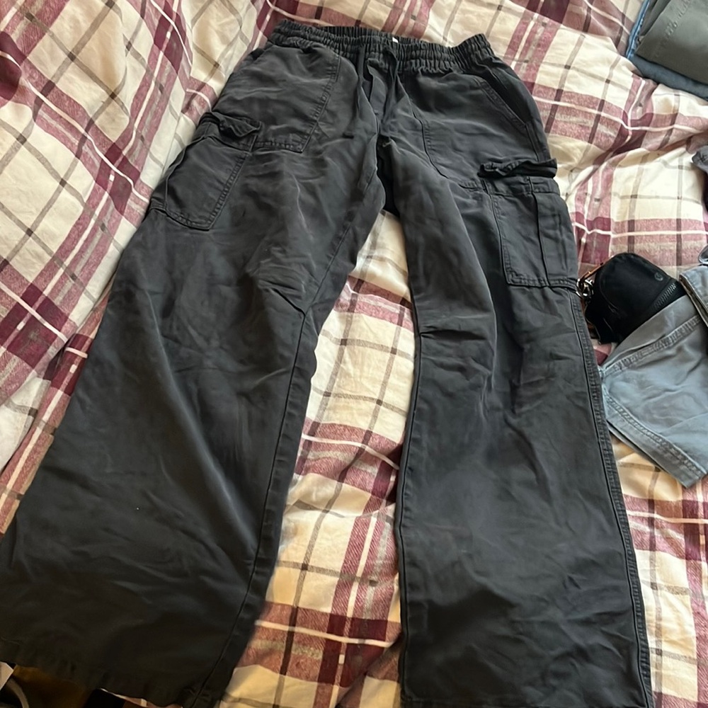 aerie xs dark grey cargo pant